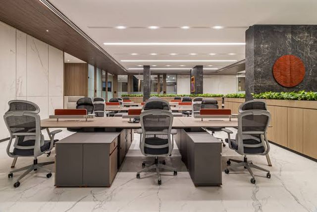 Collaborative workstations