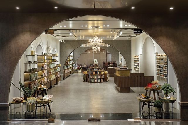 Boutique under a grand arch
